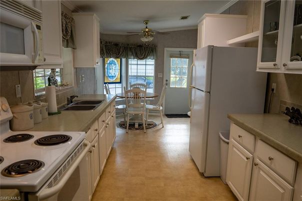 Dining room, Interior, Kitchen