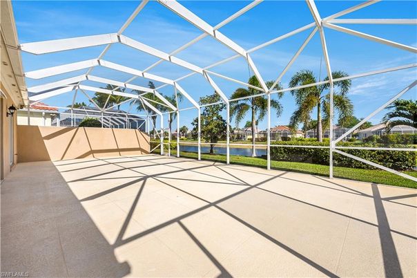Glass Ceilings, Interior, Sun Room, Water