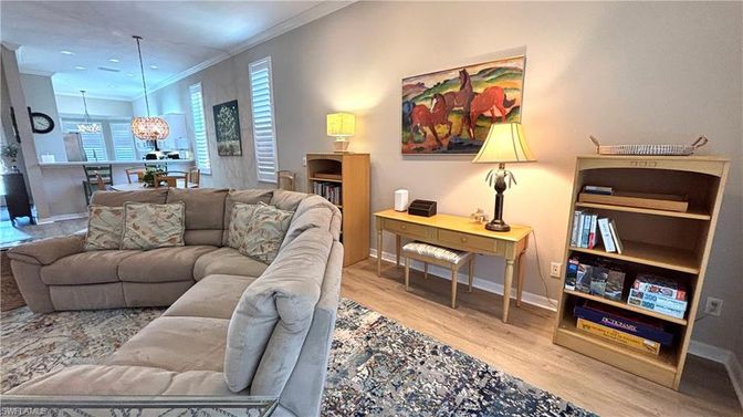 Interior, Kitchen, Living room, Pendant Lights, Recessed Lighting, Wood Texture Flooring