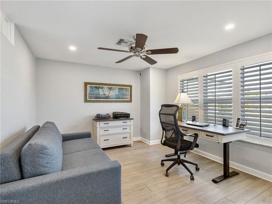 Home Office, Interior, Recessed Lighting, Wood Texture Flooring
