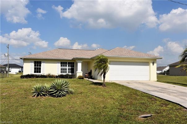 Attached, Backyard, Exterior, Facade, Ranch