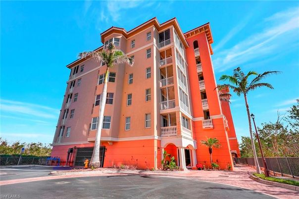 Exterior, Facade, Condo Building