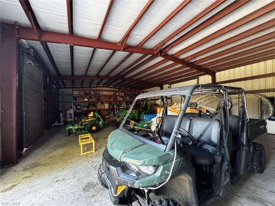 Garage, Interior