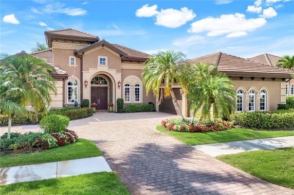Backyard, Exterior, Facade, Mediterranean