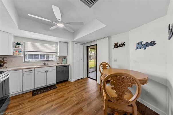Dining room, Interior, Kitchen, Wood Texture Flooring