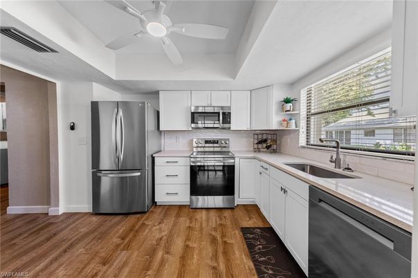 Interior, Kitchen, Stainless Steel Appliances, Wood Texture Flooring