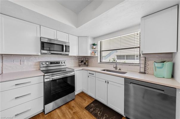 Interior, Kitchen, Stainless Steel Appliances, Wood Texture Flooring