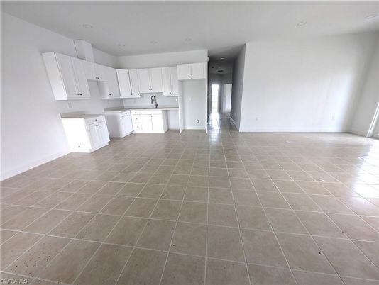 Empty room, Interior, Kitchen, Recessed Lighting