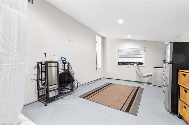 Fitness Equipment, Interior, Recessed Lighting