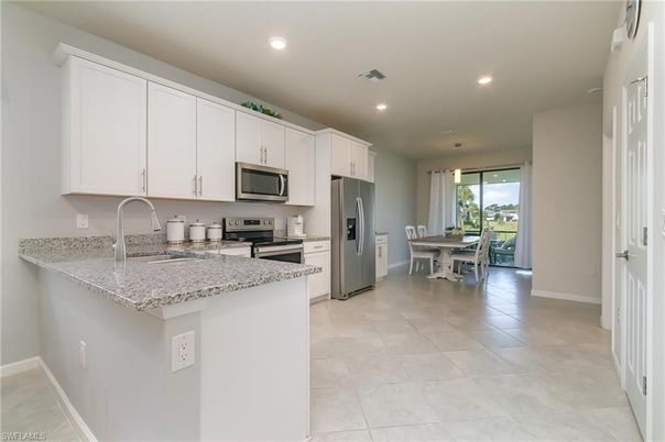 Dining room, Interior, Kitchen, Recessed Lighting, Stainless Steel Appliances