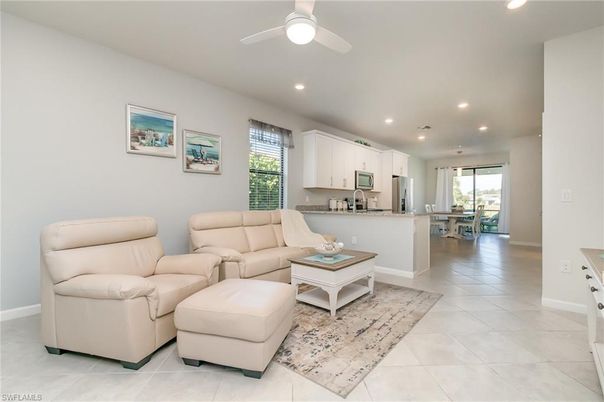 Dining room, Interior, Kitchen, Living room, Recessed Lighting