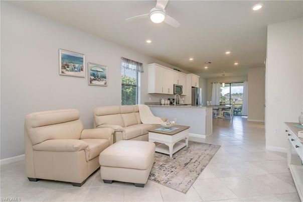 Interior, Kitchen, Living room, Recessed Lighting, Stainless Steel Appliances