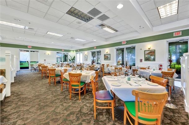 Dining room, Interior, Recessed Lighting