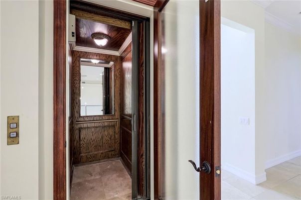 Elevator, Interior, Wooden Walls
