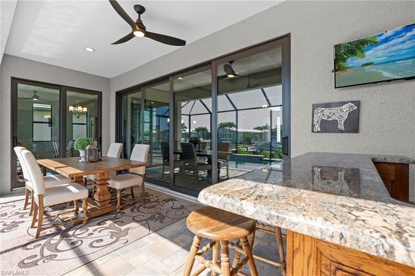 Dining room, Interior, Recessed Lighting, Sun Room