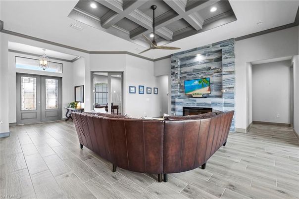 Fireplace, Interior, Living room, Pendant Lights, Recessed Lighting, Wood Texture Flooring