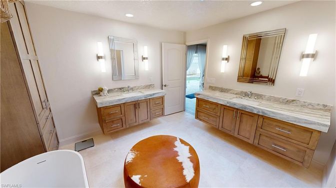 Bathroom, Dual Sink Vanities, Free Standing Baths, Interior, Recessed Lighting
