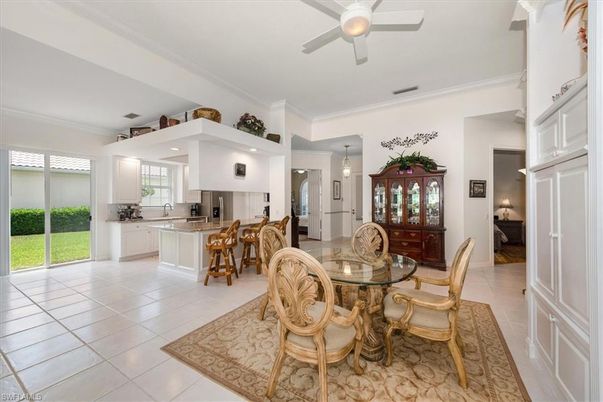 Dining room, Interior, Kitchen, Pendant Lights, Recessed Lighting