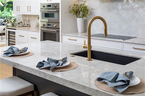 Interior, Kitchen, Stainless Steel Appliances