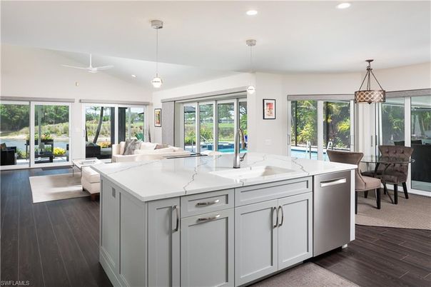 Dining room, Interior, Kitchen, Living room, Pendant Lights, Recessed Lighting, Wood Texture Flooring