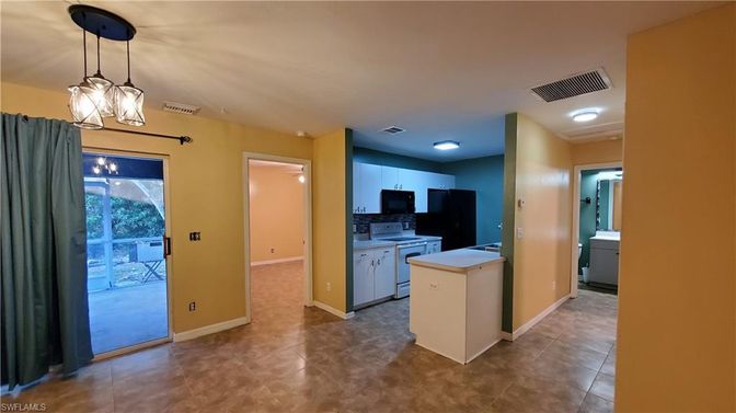 Interior, Kitchen, Pendant Lights