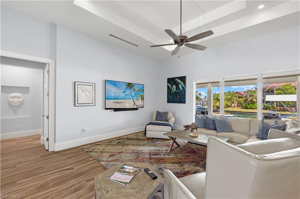 Interior, Living room, Recessed Lighting, Wood Texture Flooring