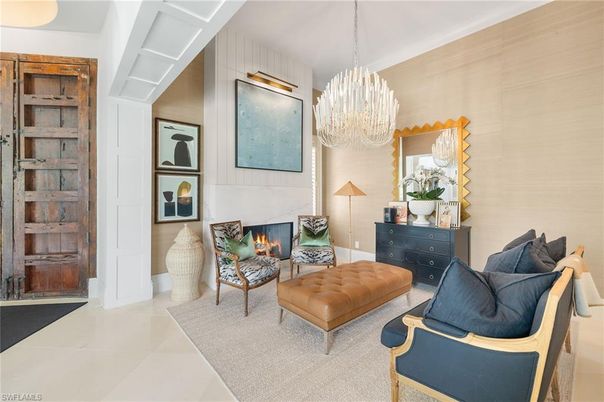 Chandelier, Fireplace, Interior, Living room