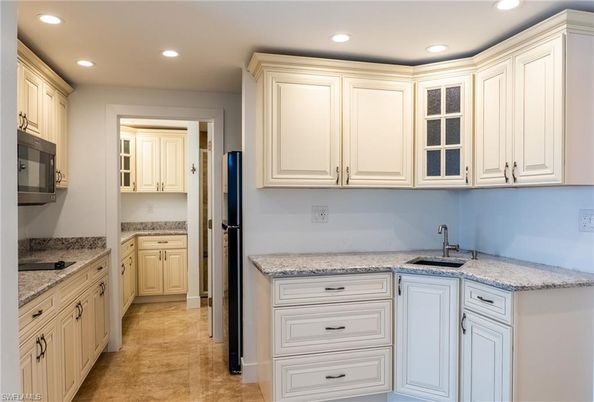 Interior, Kitchen, Recessed Lighting