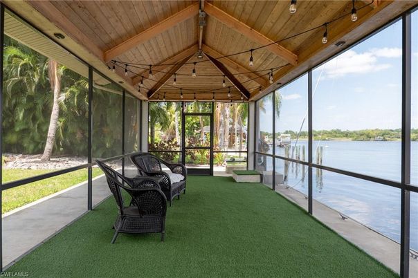 Interior, Sun Room, Water, Wooden Beams, Wooden Ceilings