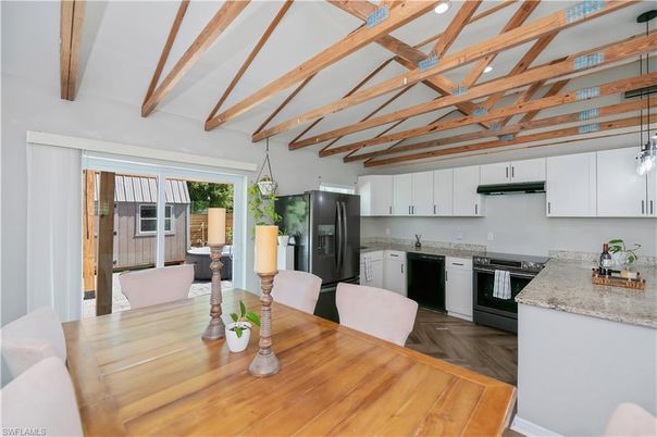 Dining room, Interior, Kitchen, Pendant Lights, Wooden Beams, Wood Texture Flooring