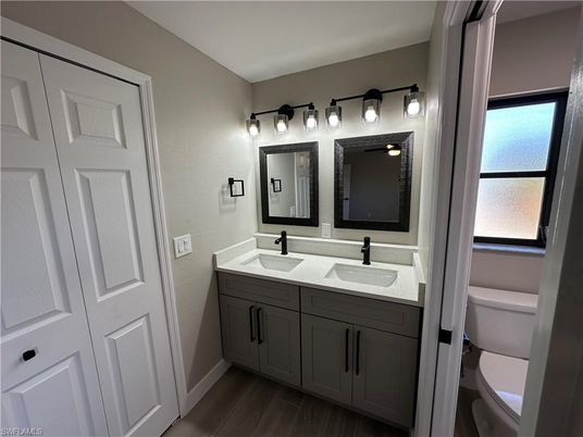 Bathroom, Dual Sink Vanities, Interior, Wood Texture Flooring
