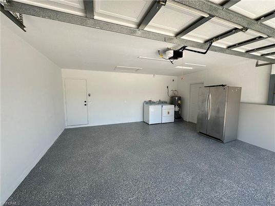 Garage, Interior, Washer