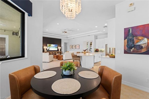 Chandelier, Dining room, Interior, Kitchen, Living room, Recessed Lighting