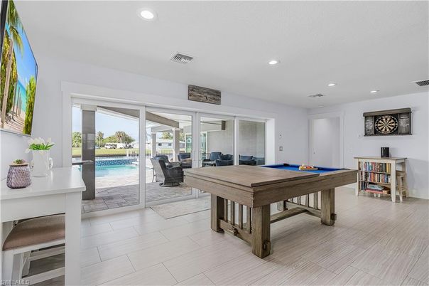 Billiard Table, Game Room, Interior, Recessed Lighting