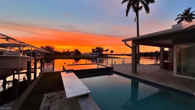 Exterior, Lake, Pool