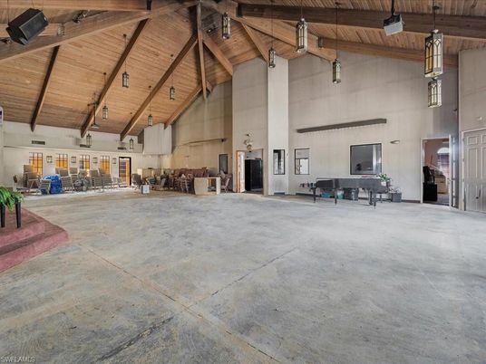 Interior, Pendant Lights, Wooden Beams, Wooden Ceilings