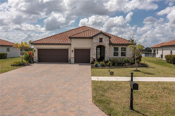 Attached, Backyard, Exterior, Facade, Mediterranean