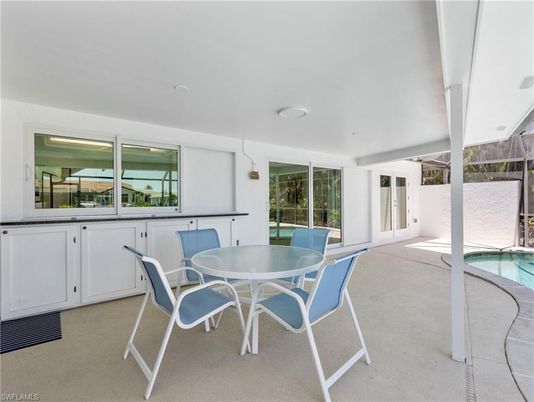 Dining room, Interior, Pool