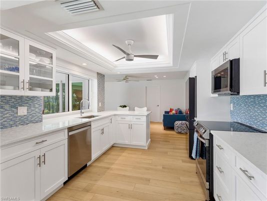 Interior, Kitchen, Recessed Lighting, Wood Texture Flooring