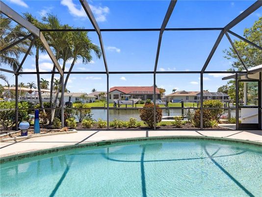 Glass Ceilings, Interior, Pool, Sun Room, Water