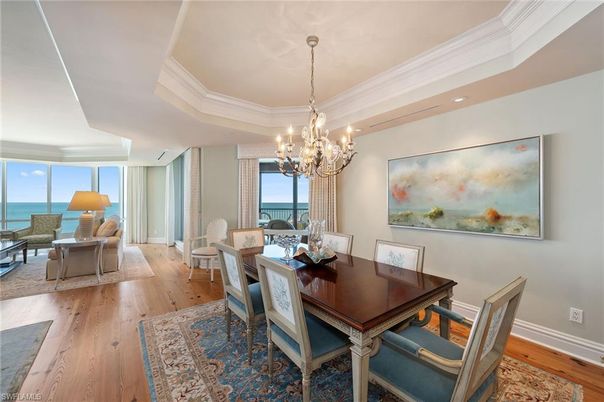 Chandelier, Dining room, Interior, Living room, Recessed Lighting, Water, Wood Texture Flooring