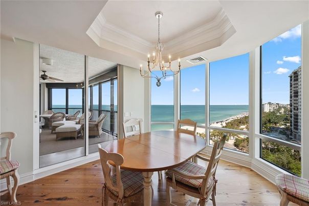 Chandelier, Dining room, Interior, Living room, Water, Wood Texture Flooring