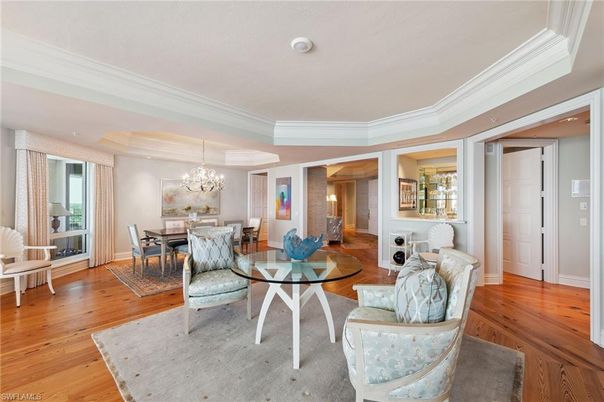 Chandelier, Dining room, Interior, Living room, Wood Texture Flooring