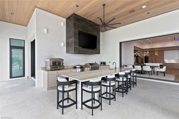 Dining room, Interior, Pendant Lights, Recessed Lighting, Wooden Ceilings