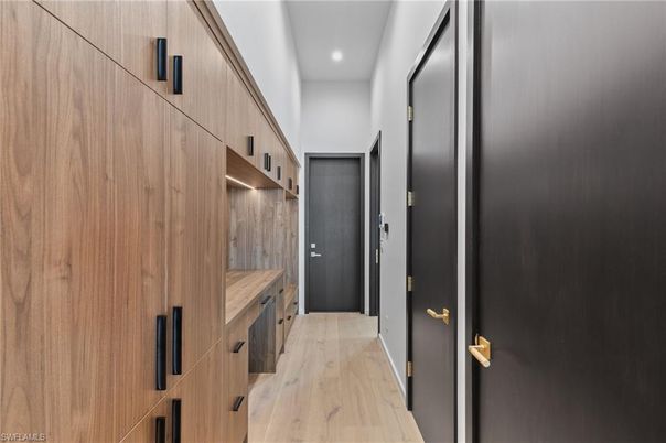 Interior, Recessed Lighting, Wood Texture Flooring