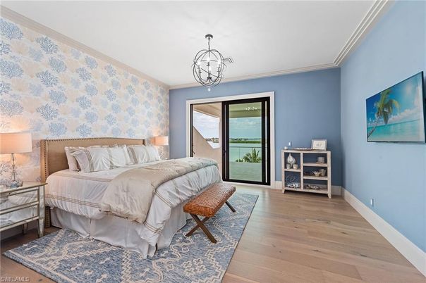 Bedroom, Interior, Pendant Lights, Wood Texture Flooring