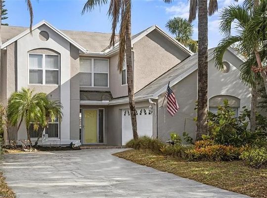 Attached, Exterior, Facade, Spanish Mediterranean