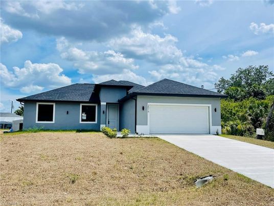 Attached, Backyard, Exterior, Facade, Ranch