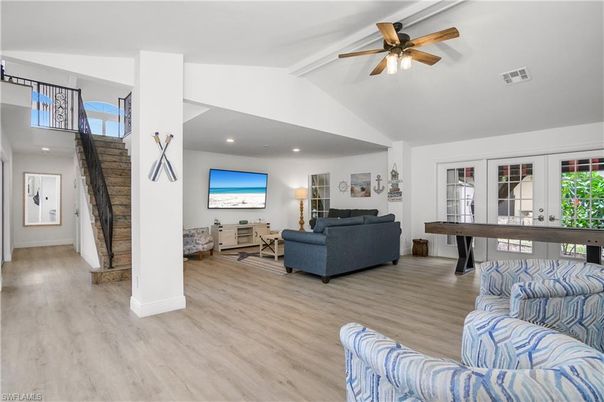 Interior, Living room, Recessed Lighting, Wood Texture Flooring