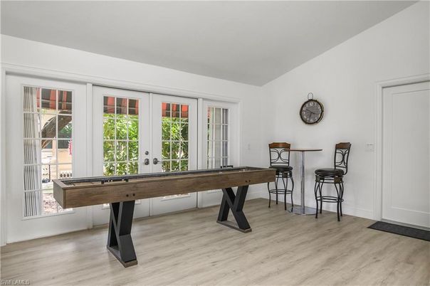 Game Room, Interior, Wood Texture Flooring